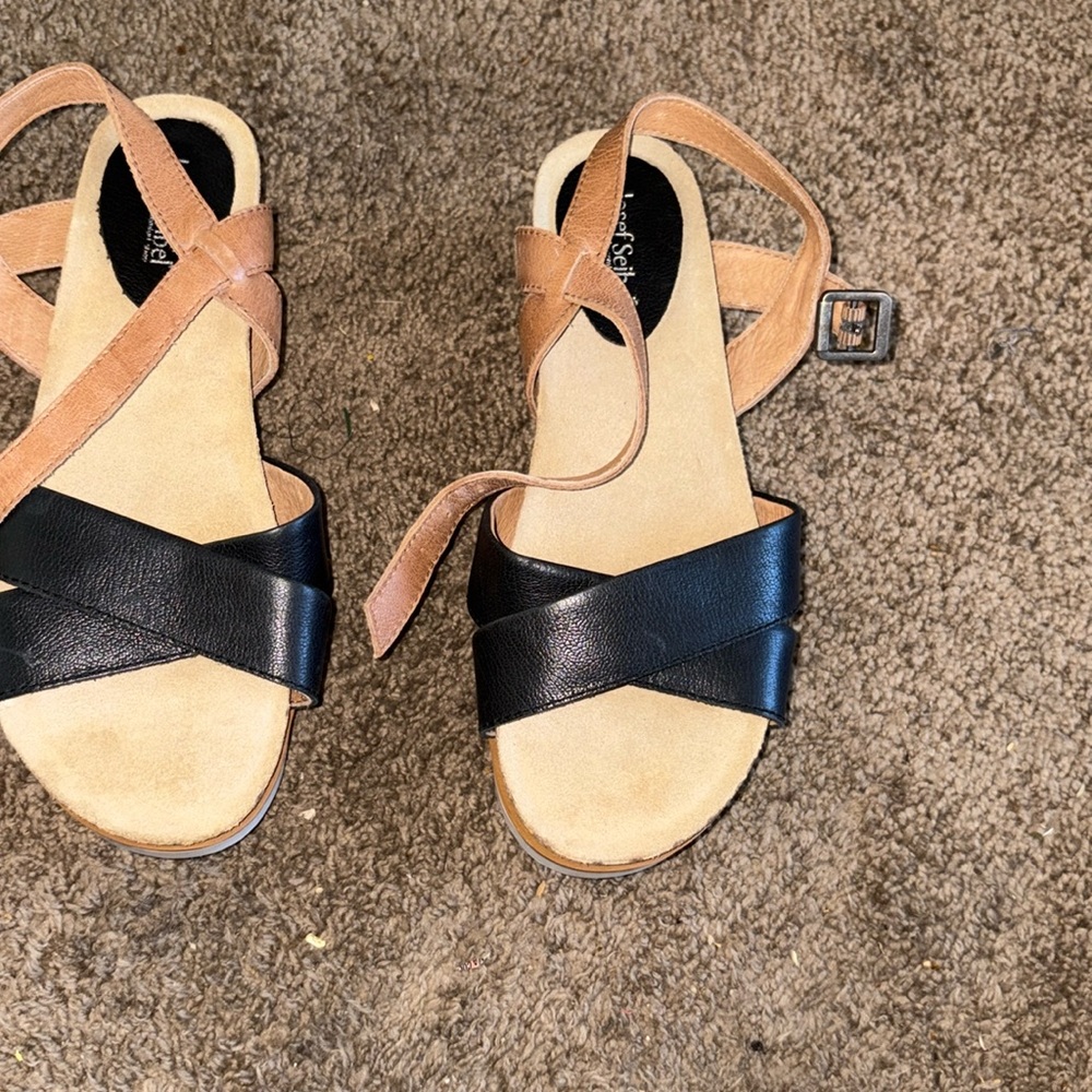 Josef Seibel Clea 01 Leather Black & Brown Sandal 39